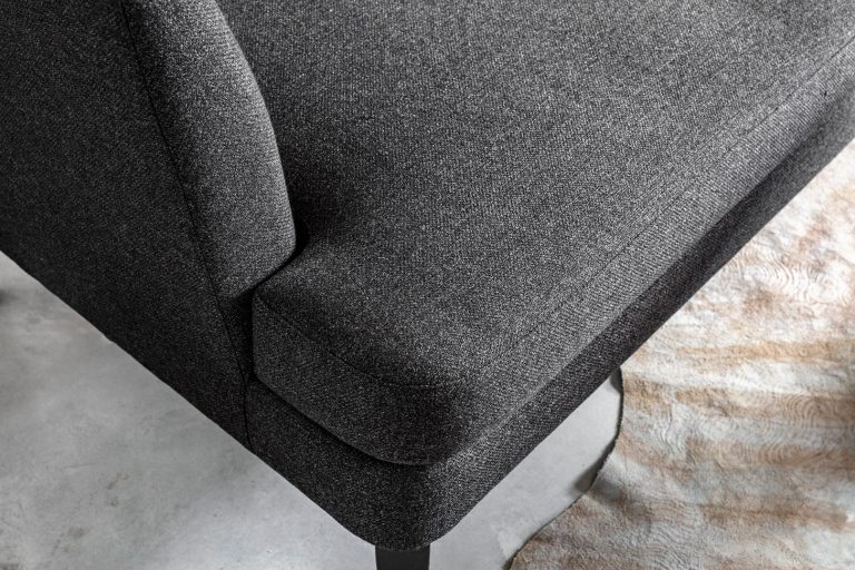 Madlen couch