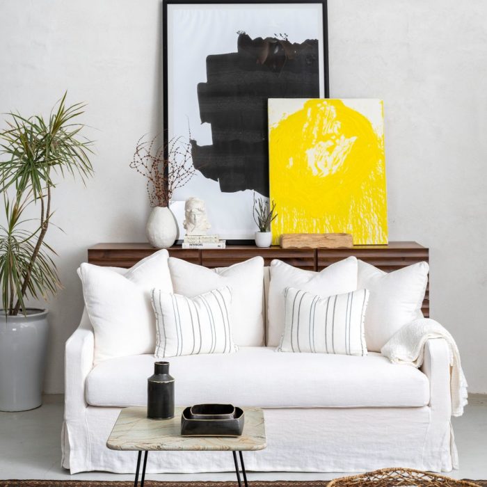 ספה רביצה יוקרתית מעוצבת בצבע לבן