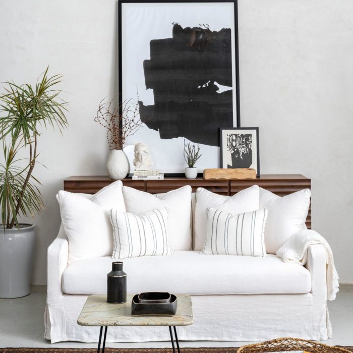 ספה רביצה יוקרתית מעוצבת בצבע לבן