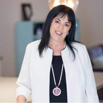 תמר אלה גרינברג תמר אלה גרינברג